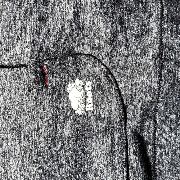 Roots Women's Hoodie Size S Warmup With Thumb Holes Grey/Black Made in Canada - Picture 5 of 7